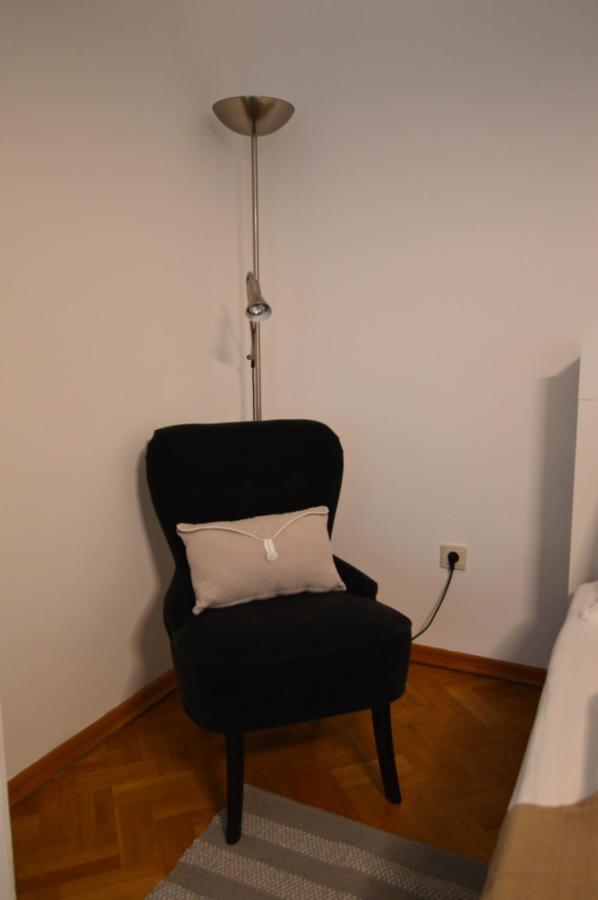 Apartment Penzing Wien Exteriör bild