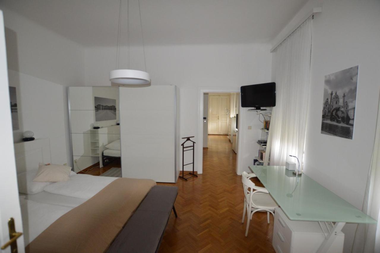 Apartment Penzing Wien Exteriör bild